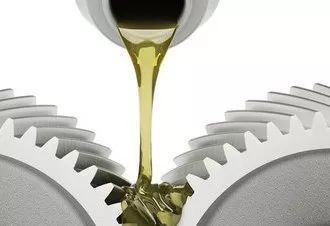 低溫環(huán)境下建筑機(jī)械的潤(rùn)滑油選擇策略